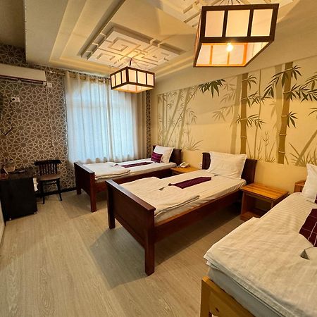 Qamar Hotel بخارى المظهر الخارجي الصورة