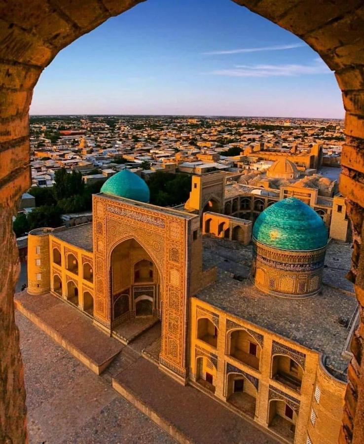 Qamar Hotel بخارى المظهر الخارجي الصورة