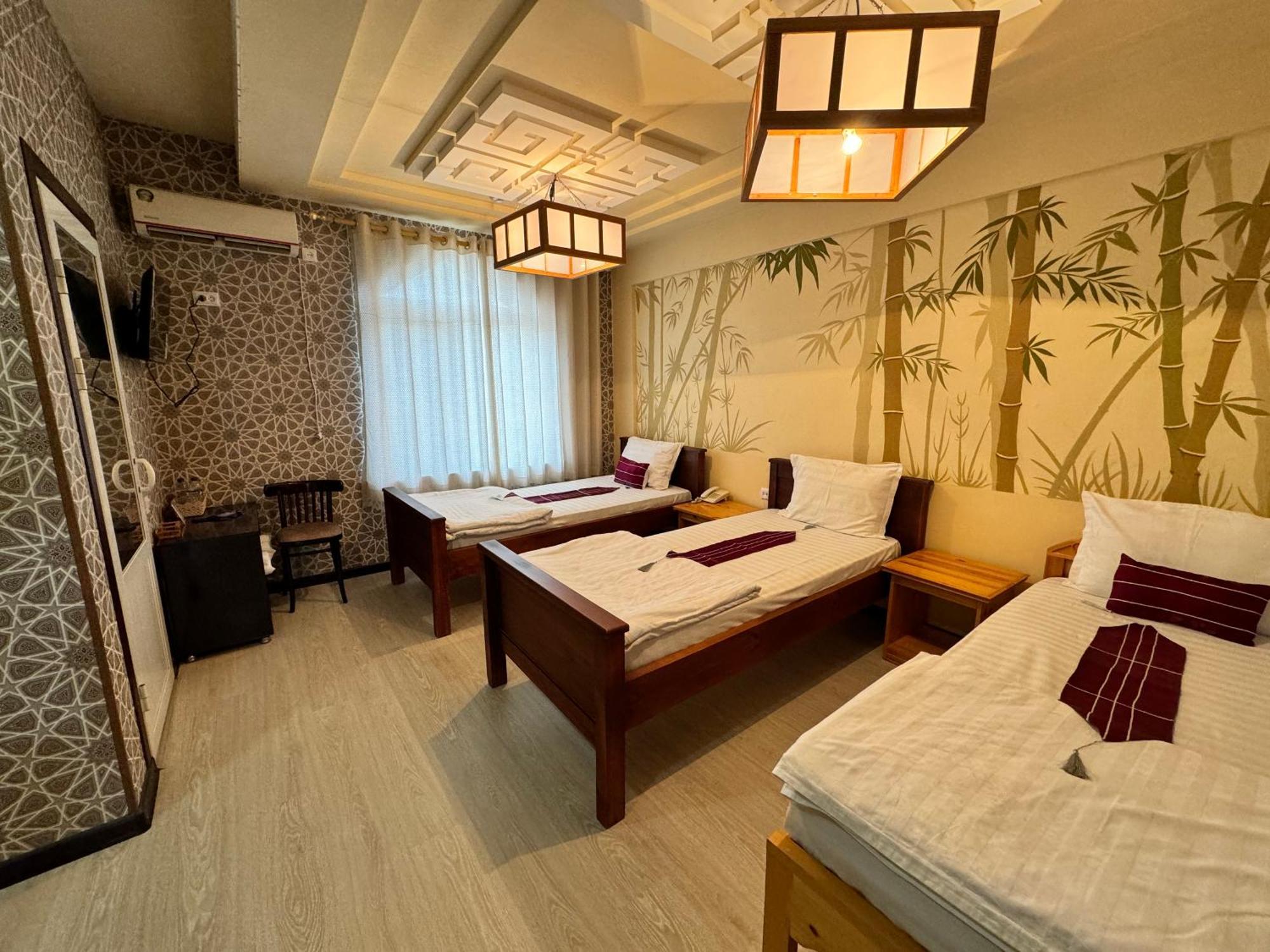 Qamar Hotel بخارى المظهر الخارجي الصورة