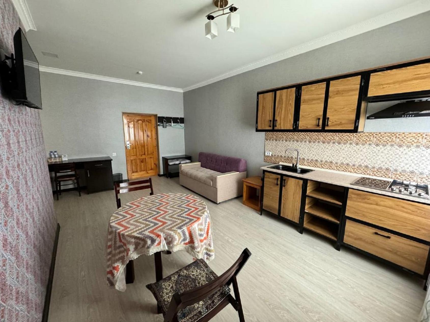 Qamar Hotel بخارى المظهر الخارجي الصورة